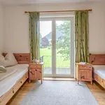 Platzhirsch Feriehus Itter
