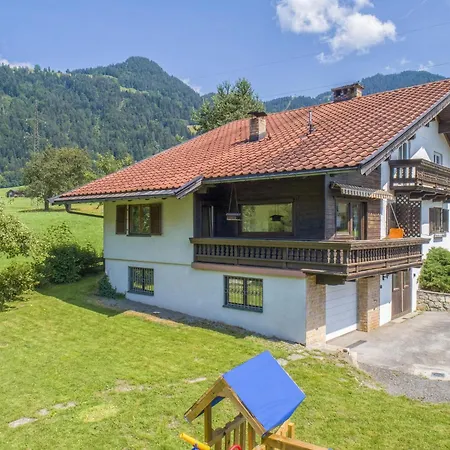 Platzhirsch Holiday home Itter