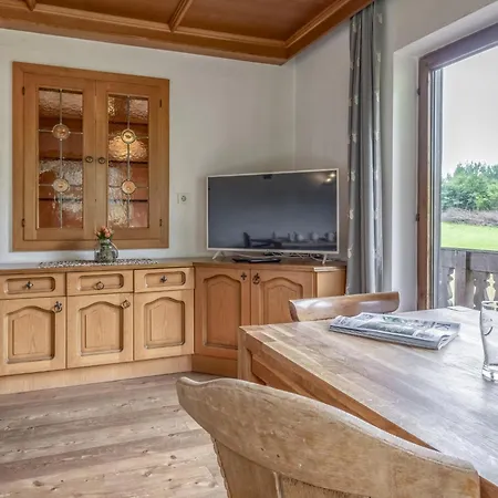 Holiday home Platzhirsch