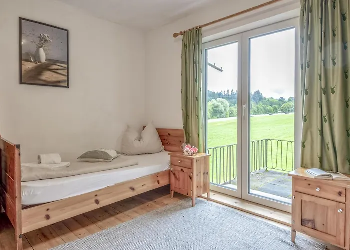 Platzhirsch Feriehus Itter